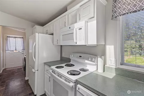 46781 Baker Loop, Concrete, WA 98237 photo 9