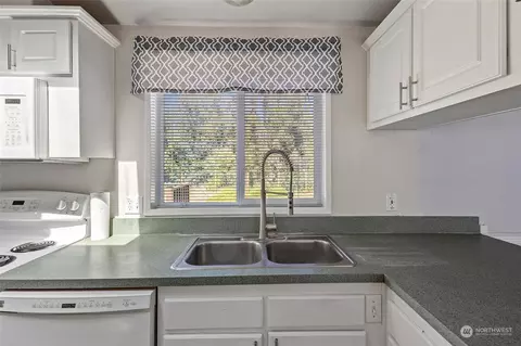 46781 Baker Loop, Concrete, WA 98237 photo 8