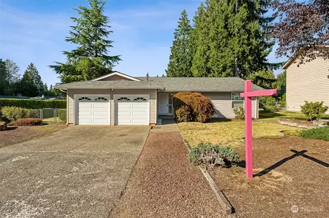11220 SE 322nd St, Auburn, WA 98092