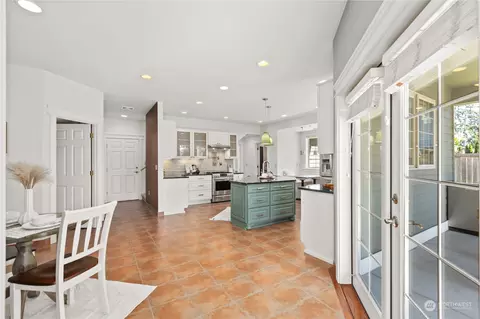 120 216th St SW, Bothell, WA 98021 photo 9