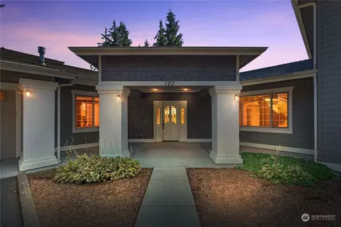 120 216th St SW, Bothell, WA 98021