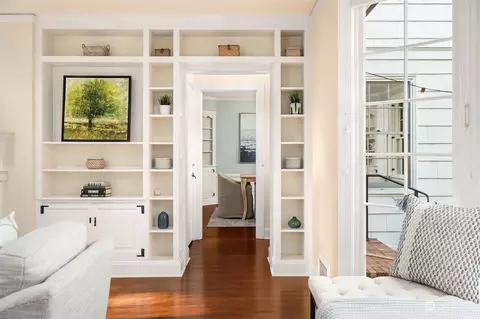 1020 34th Ave E, Seattle, WA 98112 photo 5