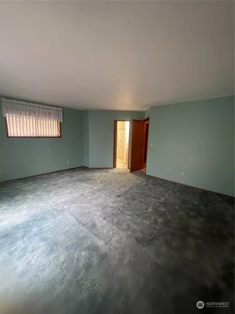Bedroom - 74 Strozyk Rd, Raymond, WA 98577 photo 1 of 5