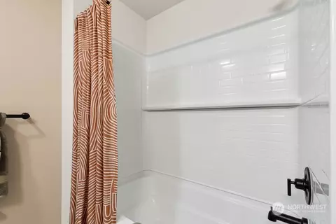 16124 Cascadian Way #C6, Bothell, WA 98012 photo 22