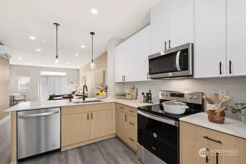 16124 Cascadian Way #C6, Bothell, WA 98012 photo 14