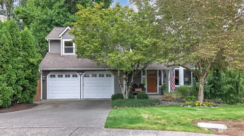 24124 SE 42nd St, Issaquah, WA 98029