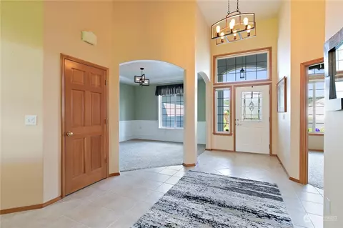 Entry Way - 15118 147th Ave E, Orting, WA 98360 photo 1 of 2
