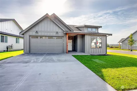 2004 Steelhead Way, Lynden, WA 98264