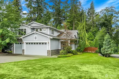 18210 73rd Ave W, Edmonds, WA 98026