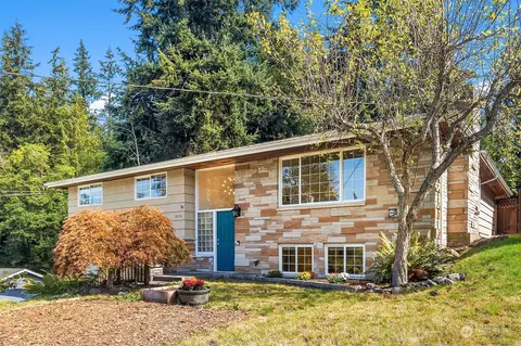 19129 74th Ave W, Lynnwood, WA 98036