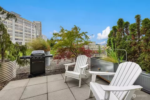 2440 Western Ave #415, Seattle, WA 98121