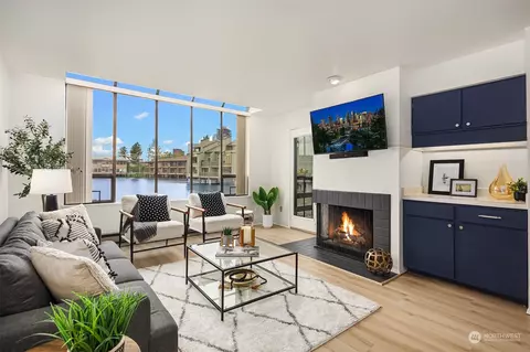 4 Lake Bellevue Dr #107, Bellevue, WA 98005