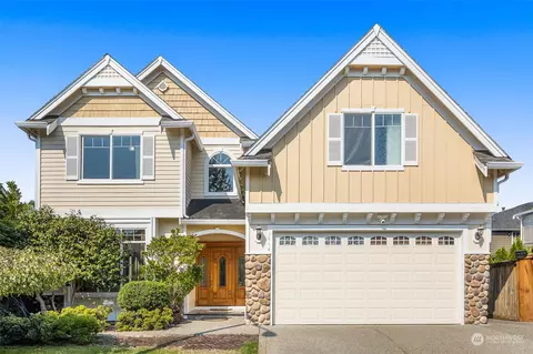 5414 NE 13th St, Renton, WA 98059