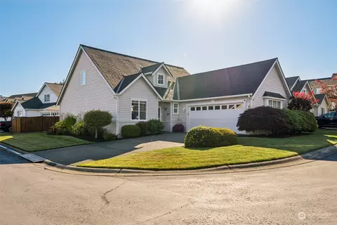 17007 91st Ave E, Puyallup, WA 98375