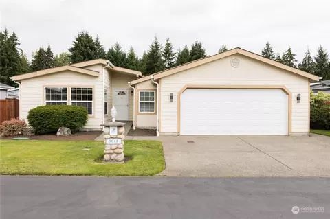 9813 196th St E #41, Graham, WA 98338