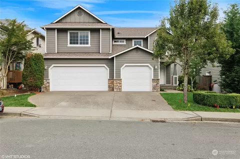 5208 NE 8th Ct, Renton, WA 98059