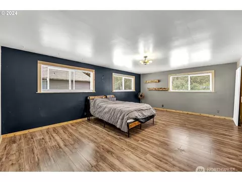Bedroom - 21731 SE Ash St, Gresham, OR 97030 photo 2 of 4