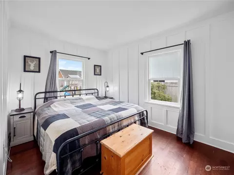 Bedroom - 1923 Pioneer St, Enumclaw, WA 98022 photo 1 of 6