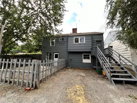 5752 NE 62nd, Seattle, WA 98115