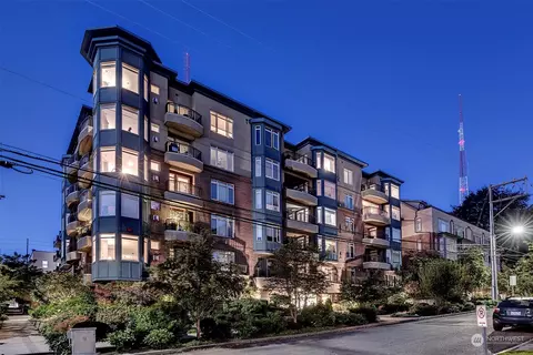 22 W Lee St #501, Seattle, WA 98119
