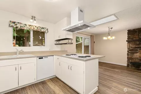 18 216th St SE, Bothell, WA 98021 photo 13