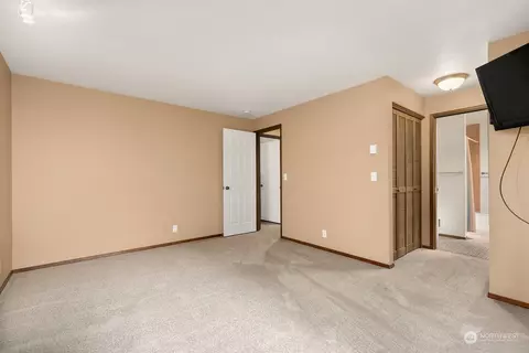 18 216th St SE, Bothell, WA 98021 photo 17