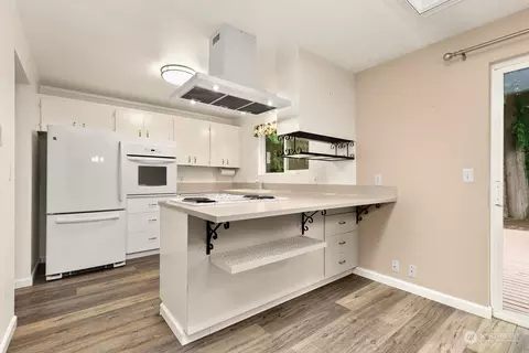 18 216th St SE, Bothell, WA 98021 photo 9