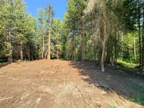 1212 Rolling Hills Dr, Port Angeles, WA 98362