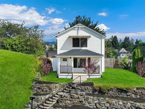 2115 S Alaska St, Tacoma, WA 98405