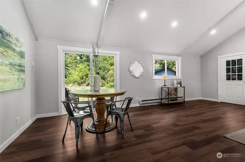 923 Tipsoo Loop N, Rainier, WA 98576 photo 14