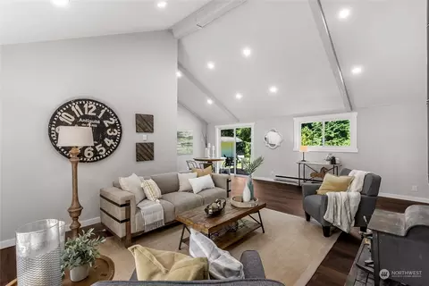 923 Tipsoo Loop N, Rainier, WA 98576 photo 8