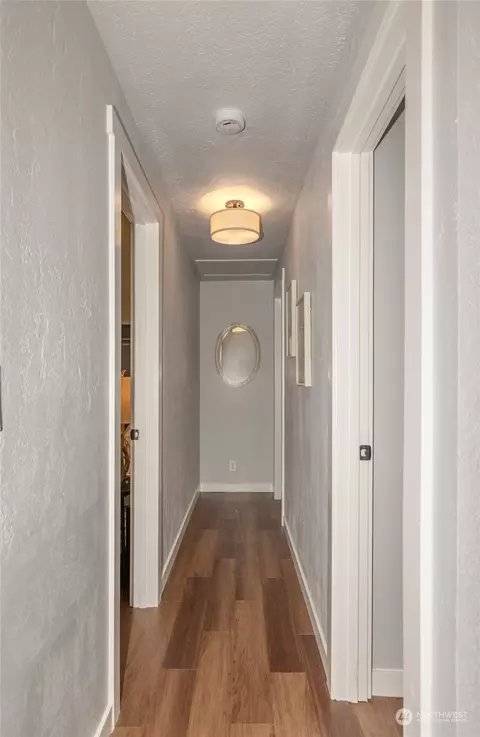 923 Tipsoo Loop N, Rainier, WA 98576 photo 17