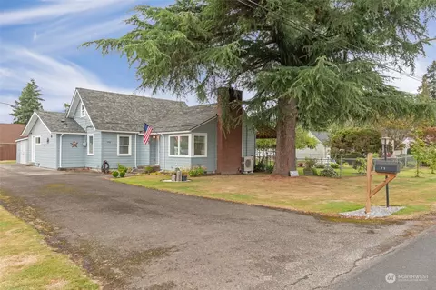 2503 34th Ave, Longview, WA 98632