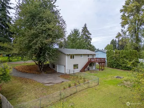 6624 Summerset Ct SE, Olympia, WA 98513