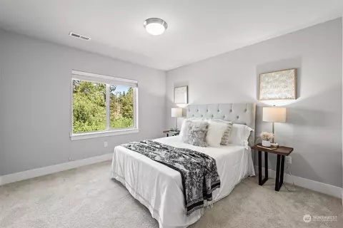 Bedroom - 21314 43rd Dr SE, Bothell, WA 98021 photo 4 of 7