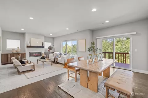 Dining - 21314 43rd Dr SE, Bothell, WA 98021 photo 1 of 1