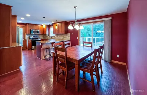 Dining - 1015 Ten Mile, Everson, WA 98247 photo 1 of 2
