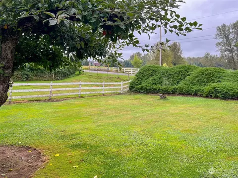 Exterior - 1015 Ten Mile, Everson, WA 98247 photo 11 of 12