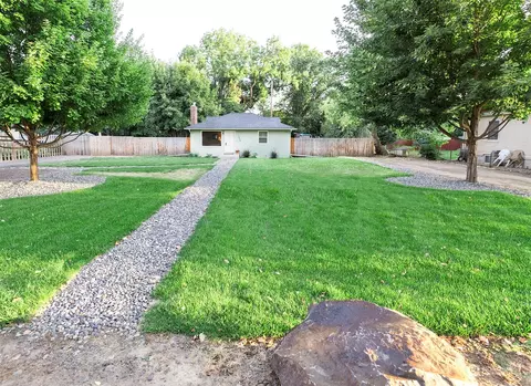 1424 Monroe, Walla Walla, WA 99362