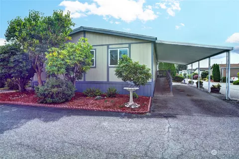 16600 25th Ave NE #121, Marysville, WA 98271