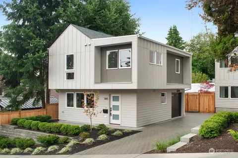 3405 NE 77th St, Seattle, WA 98115