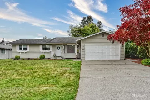 4839 Seafair Dr, Blaine, WA 98230