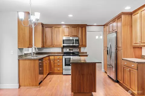 Kitchen - 20109 73rd Avenue Ct E, Spanaway, WA 98387 photo 2 of 3