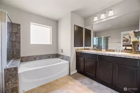 3974 Campus Willows Loop NE, Lacey, WA 98516 photo 17