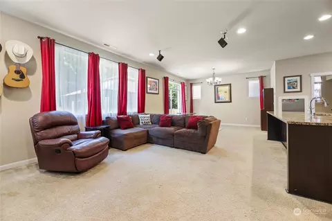 3974 Campus Willows Loop NE, Lacey, WA 98516 photo 8