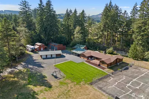1028 King Rd, Winlock, WA 98596