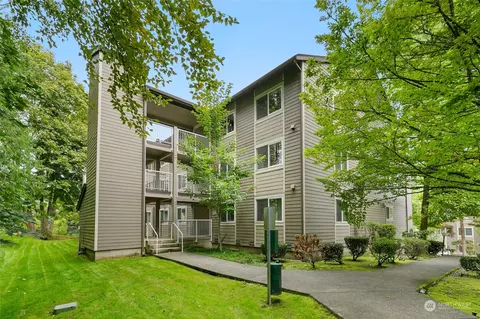 208 Mountain Park Blvd SW #E303, Issaquah, WA 98027