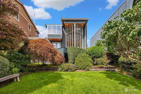 367 Highland Dr, Seattle, WA 98109