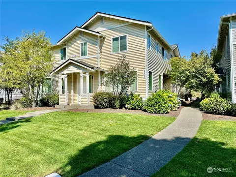 2270 Simmons St #C, Dupont, WA 98327