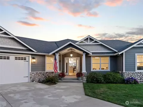 11829 78th Ave NW, Marysville, WA 98271